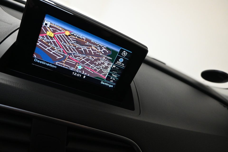 Audi Q3 2,0 TFSi 180 quattro S-tr. 5d