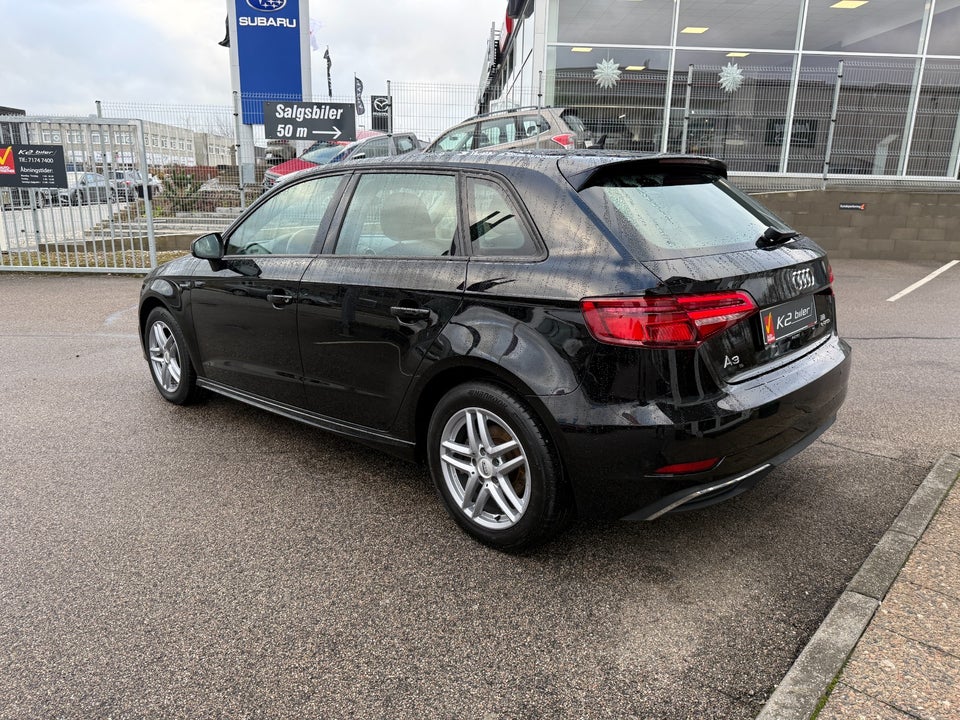 Audi A3 1,4 e-tron Sportback S-tr. 5d