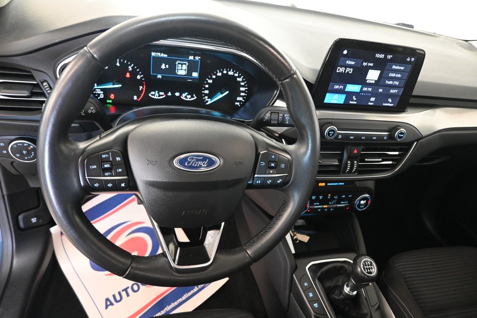 Ford Focus 1,0 EcoBoost Titanium 5d