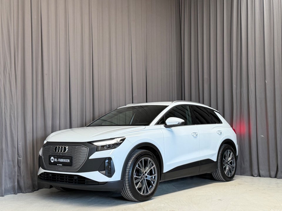 Audi Q4 e-tron 40 Advanced 5d