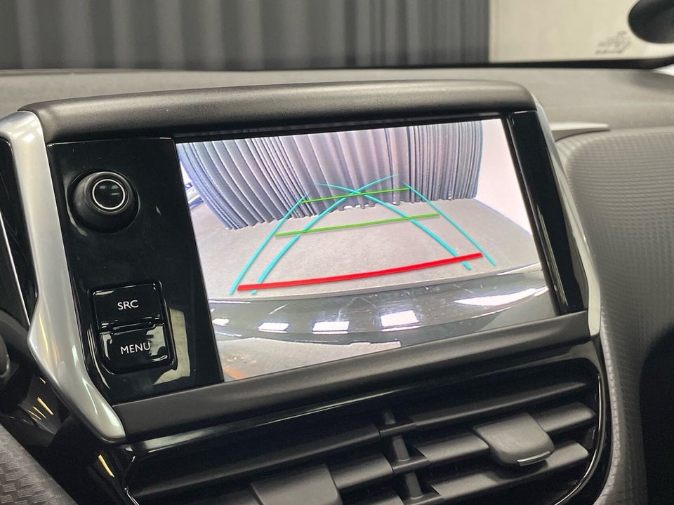 Peugeot 208 1,2 PureTech 82 Prestige 5d