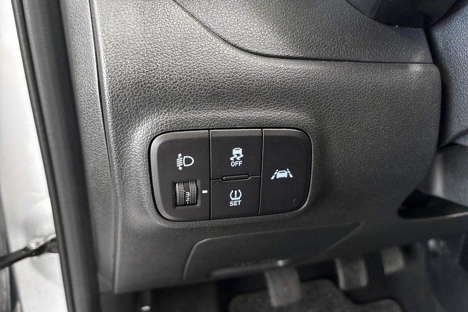 Hyundai i10 1,0 MPi Essential 5d