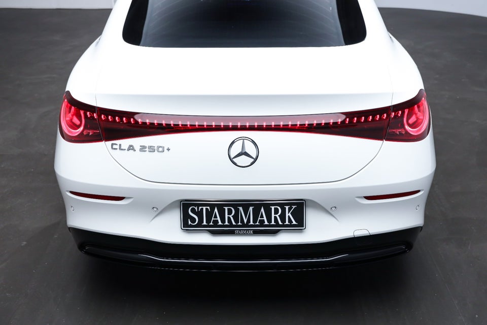 Mercedes CLA250+ EQ Progressive 4d