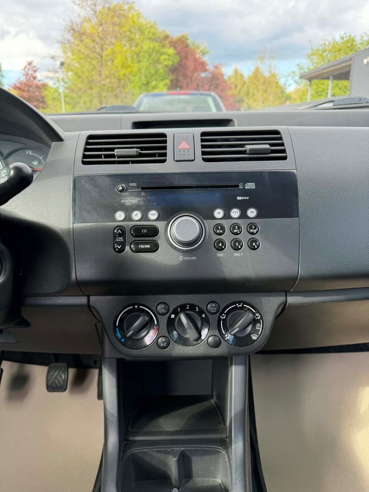 Suzuki Swift 1,3 GL-A 5d