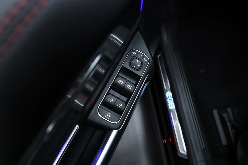 Mercedes EQB250+ AMG Advance Plus 5d