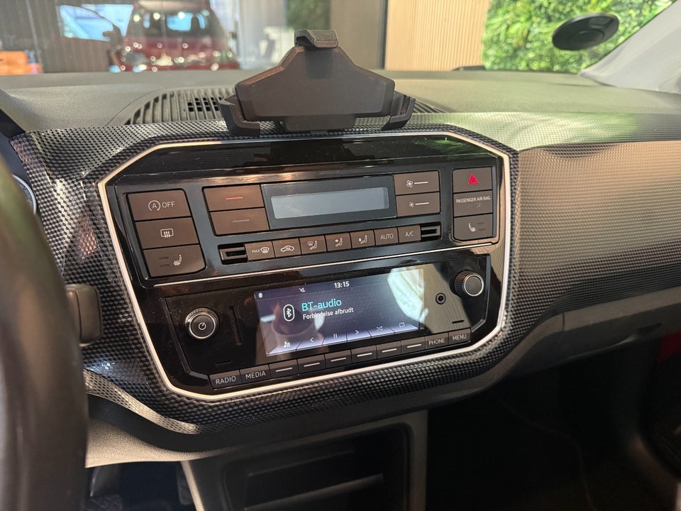 VW Up! 1,0 MPi 60 Move Up! ASG BMT 5d