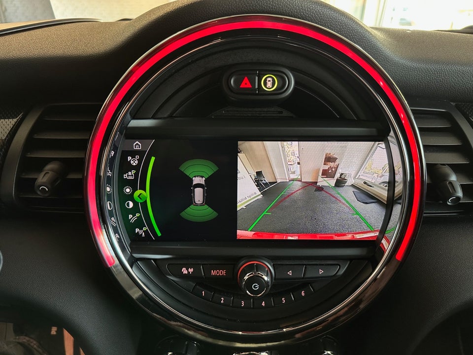 MINI Cooper SE Experience 3d