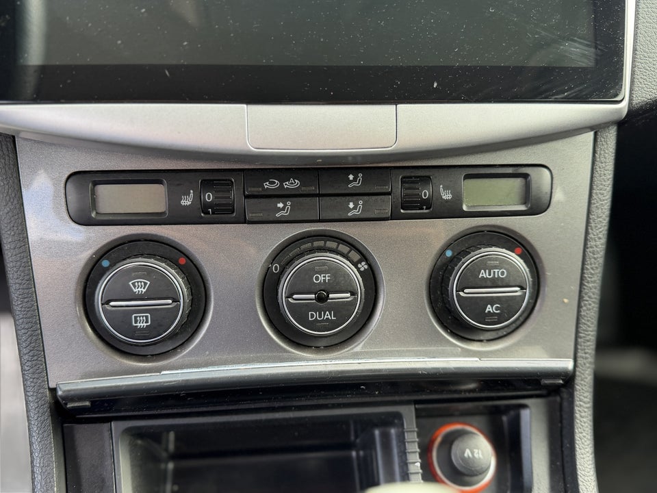 VW Passat 2,0 FSi Comfortline 4d