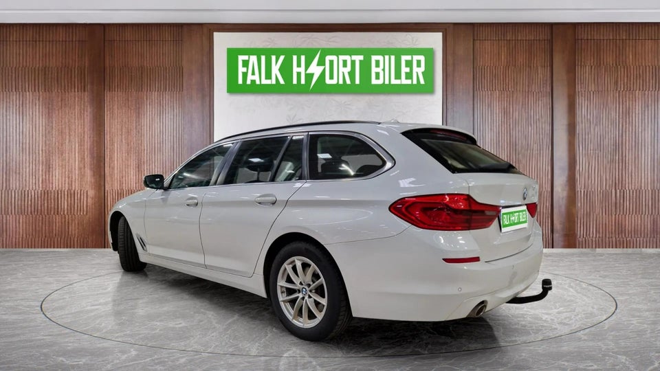 BMW 520d 2,0 Touring Connected aut. 5d