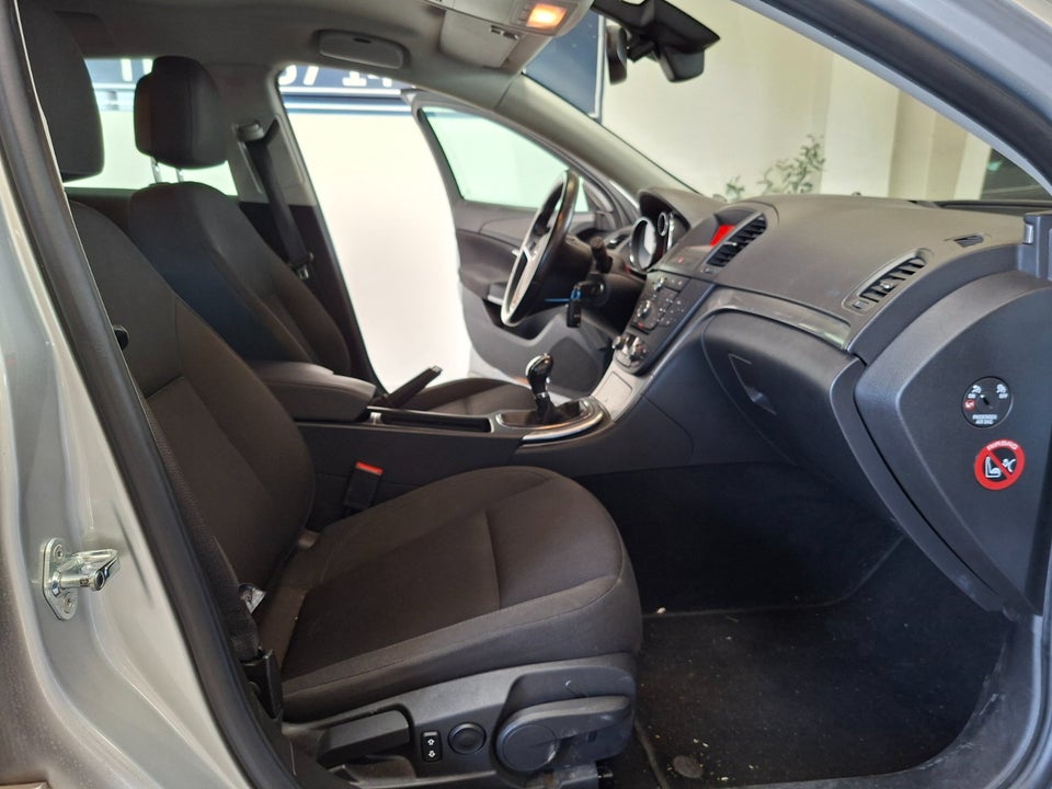 Opel Insignia 2,0 CDTi 130 Cosmo Sports Tourer eco 5d