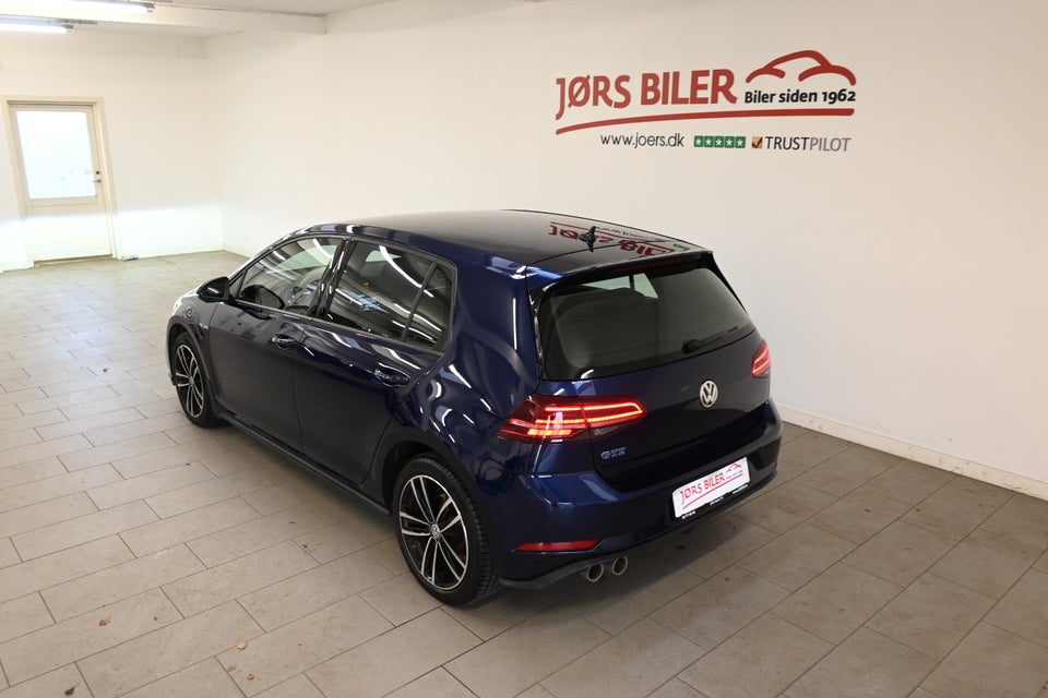 VW Golf VII 1,4 GTE DSG 5d