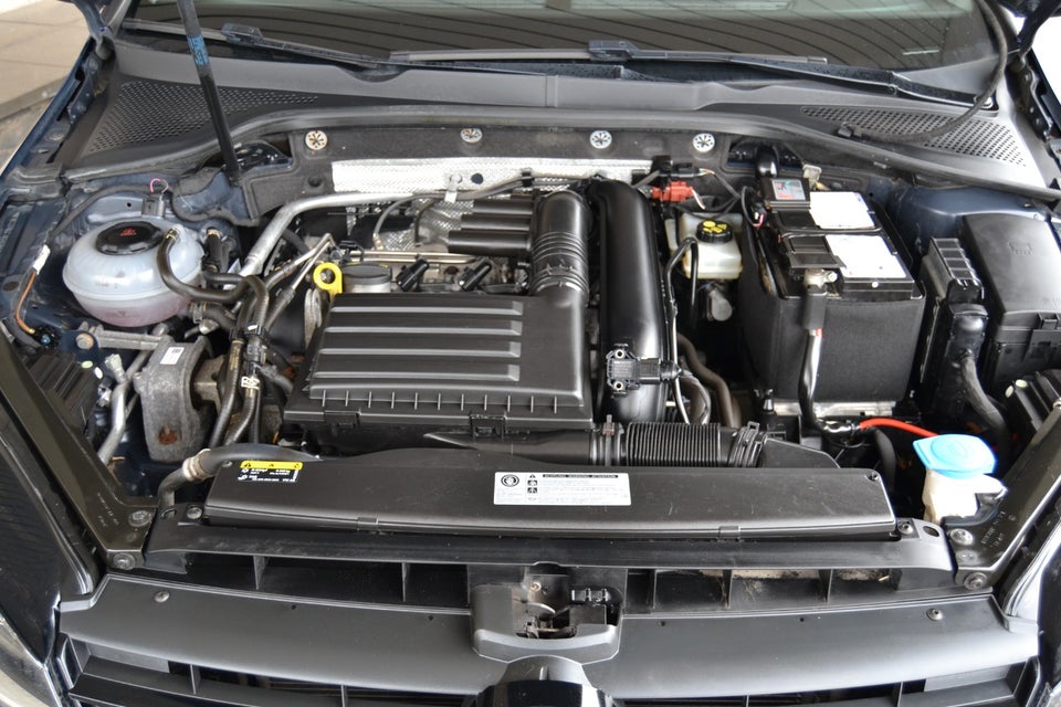 VW Golf VII 1,4 TSi 150 Comfortline DSG 5d