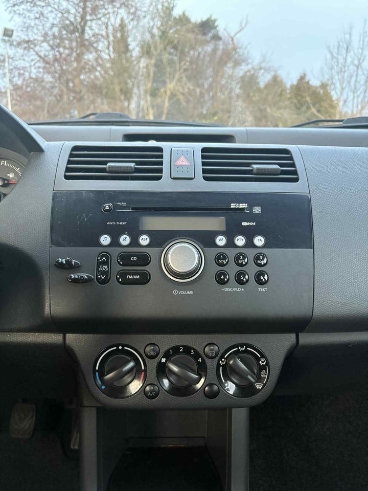 Suzuki Swift 1,3  5d
