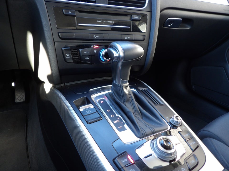 Audi A4 2,0 TDi 150 Avant Multitr. 5d