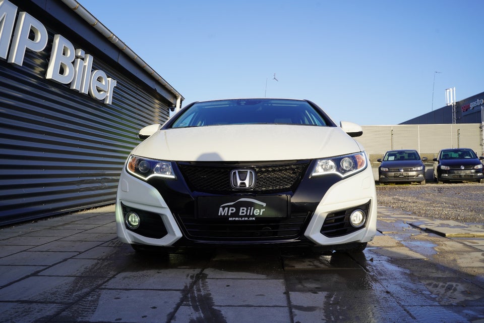 Honda Civic 1,6 i-DTEC Elegance 5d