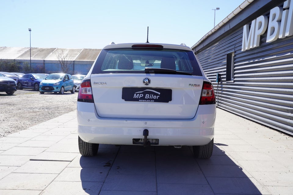 Skoda Fabia 1,0 TSi 110 Ambition Combi DSG 5d