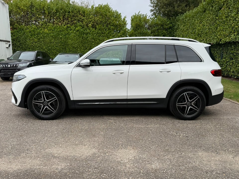 Mercedes EQB250+ AMG Line 5d