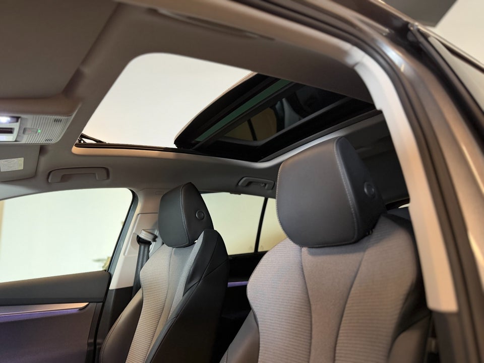 Skoda Enyaq 85 iV Premium 5d