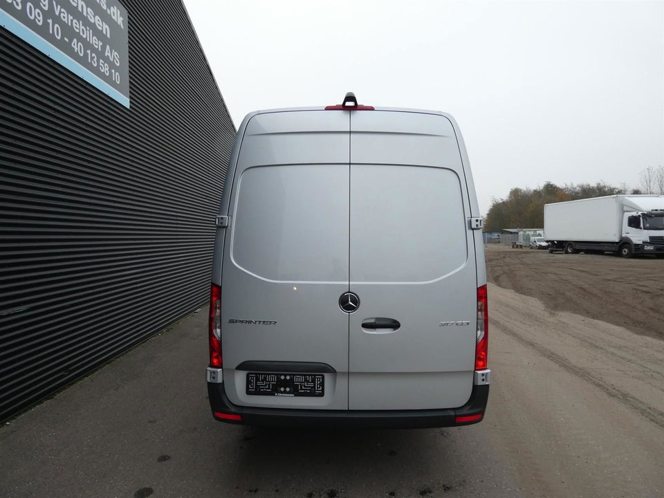 Mercedes Sprinter 317 2,0 CDi A3 Kassevogn aut. RWD