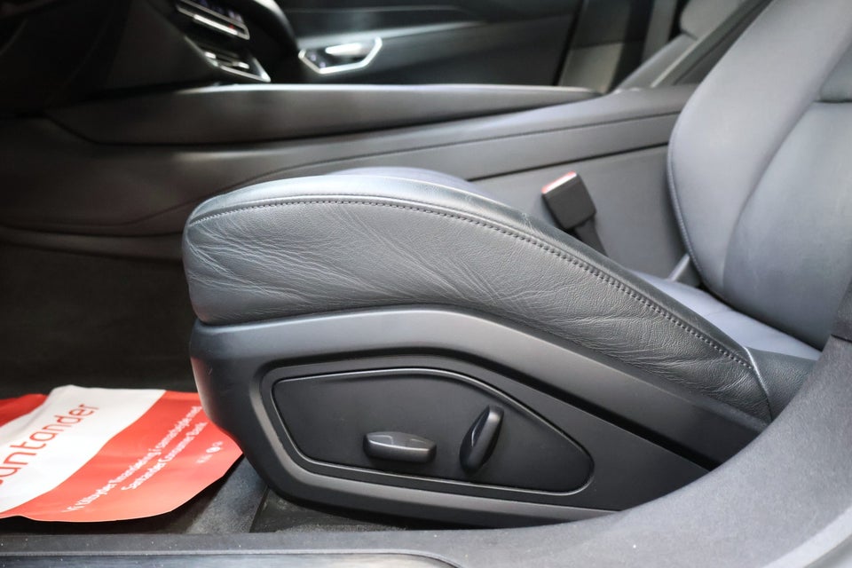 Audi e-tron GT quattro 4d