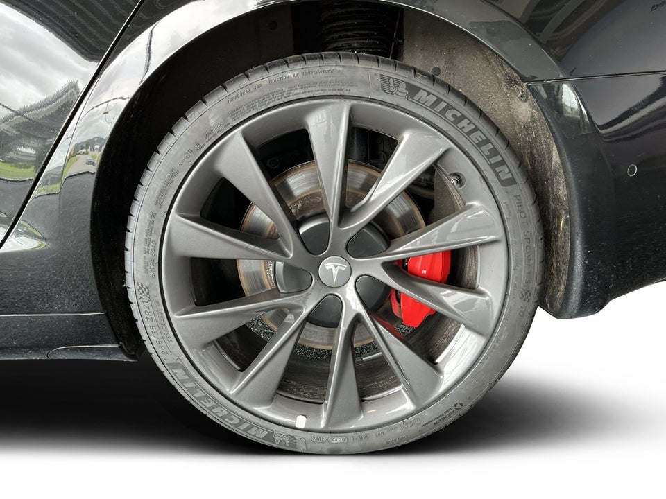 Tesla Model S Ludicrous Performance AWD 5d