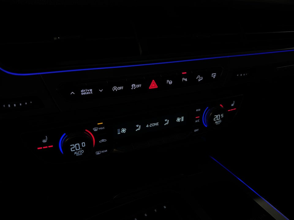 Audi Q7 3,0 TDi 272 S-line quattro Tiptr. 7prs 5d