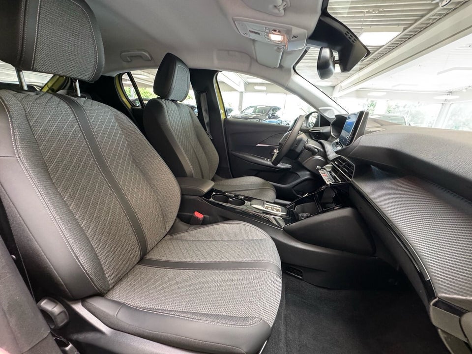 Peugeot e-208 50 Allure 5d