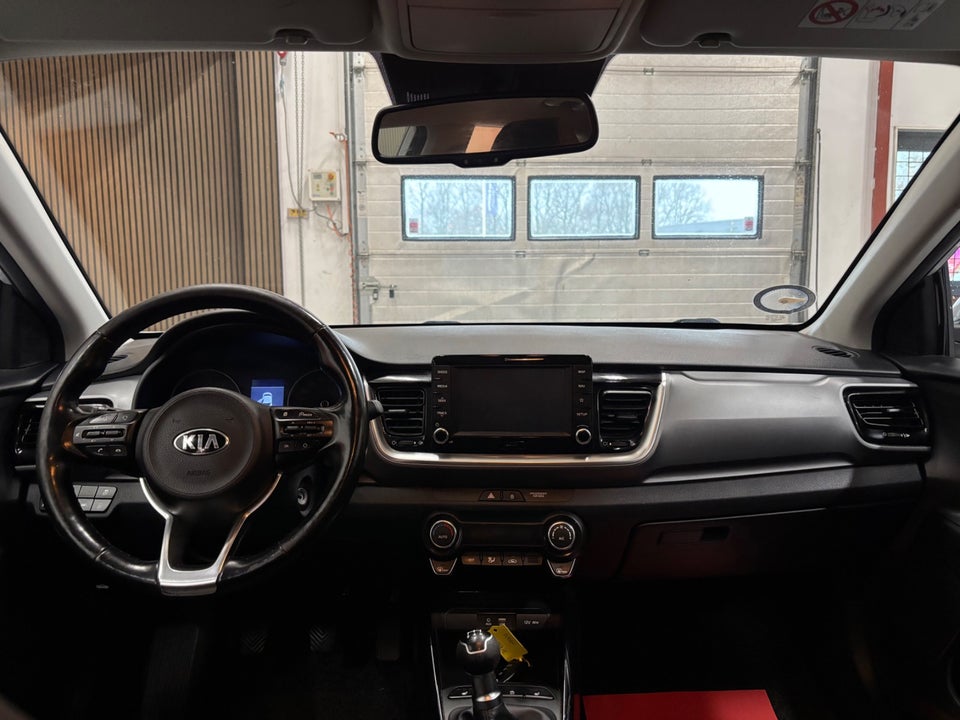 Kia Stonic 1,2 Attraction 5d