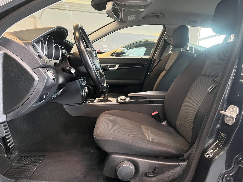 Mercedes C180 1,8 Elegance stc. BE 5d