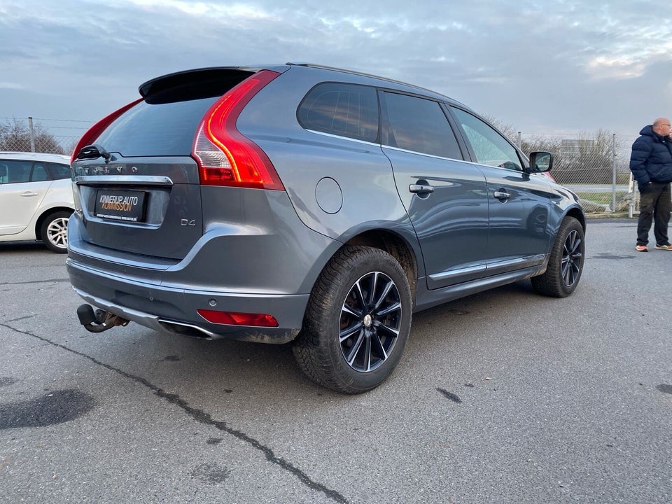 Volvo XC60 2,0 D4 190 Summum aut. Van 5d