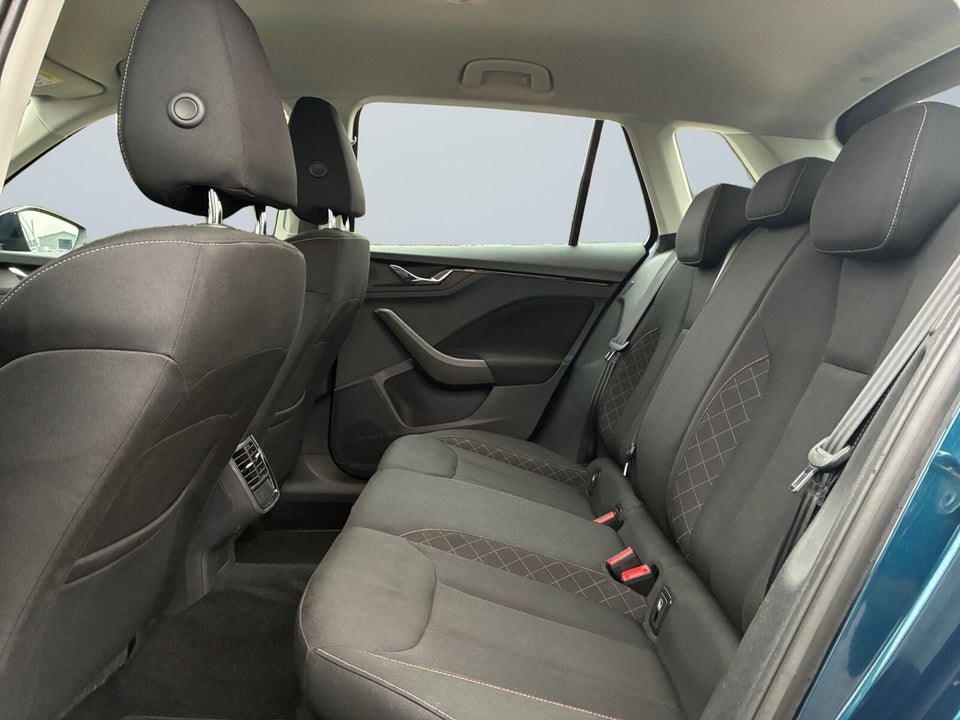 Skoda Kamiq 1,0 TSi 115 Ambition 5d