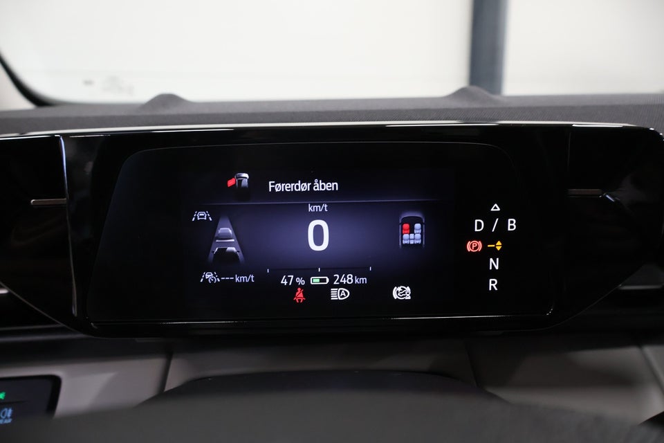 Ford Explorer 77 Select Extended Range 5d