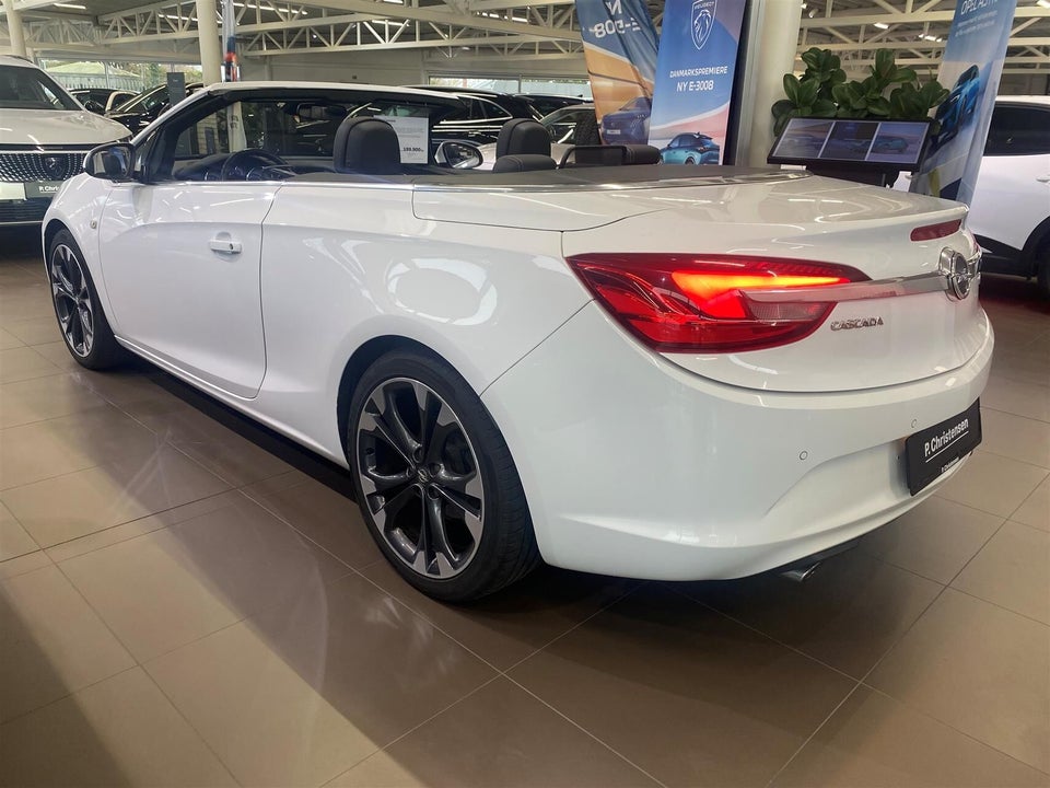 Opel Cascada 1,6 T 170 Cosmo 2d