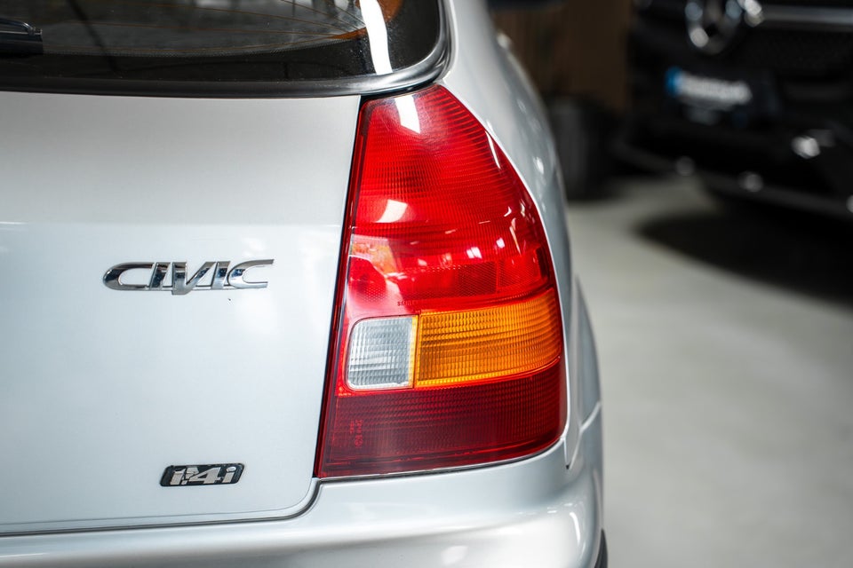 Honda Civic 1,4i 3d