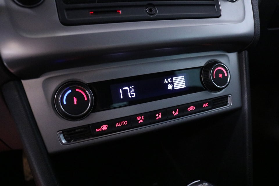 VW Polo 1,4 TDi 90 Comfortline DSG BMT 5d