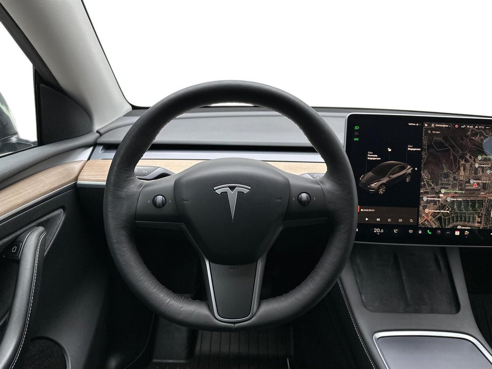 Tesla Model Y Long Range AWD 5d