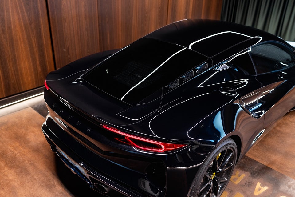 Lotus Emira 2,0 i4 aut. 2d