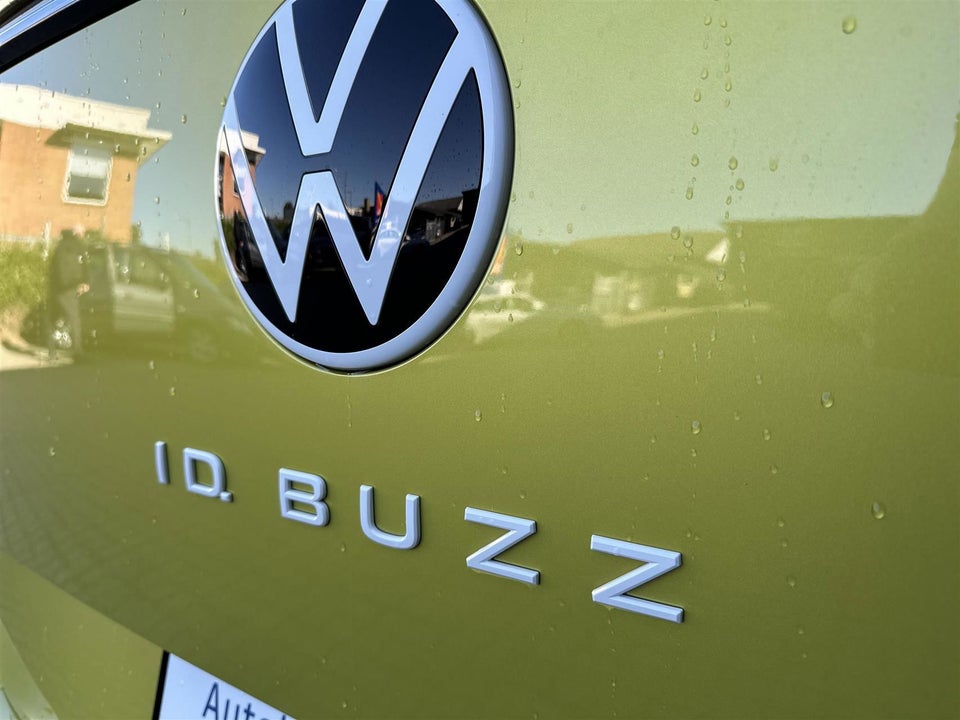 VW ID.Buzz Life 5d