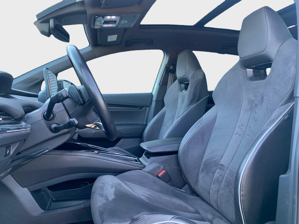 Skoda Enyaq 80x iV Sportline 5d