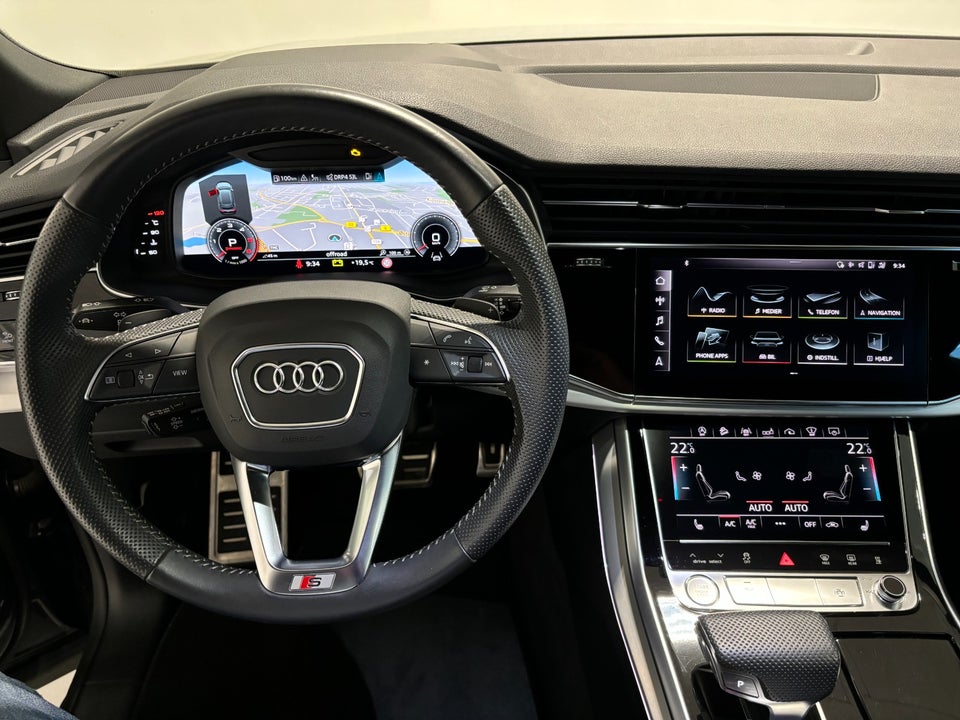 Audi Q8 50 TDi quattro Tiptr. Van 5d