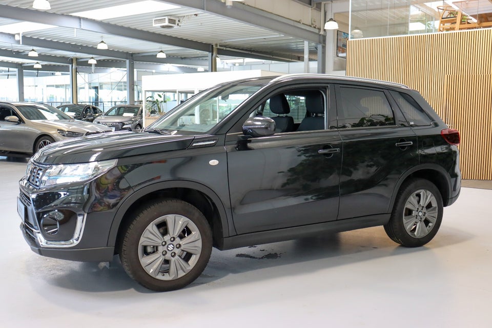 Suzuki Vitara 1,4 mHybrid Active 5d