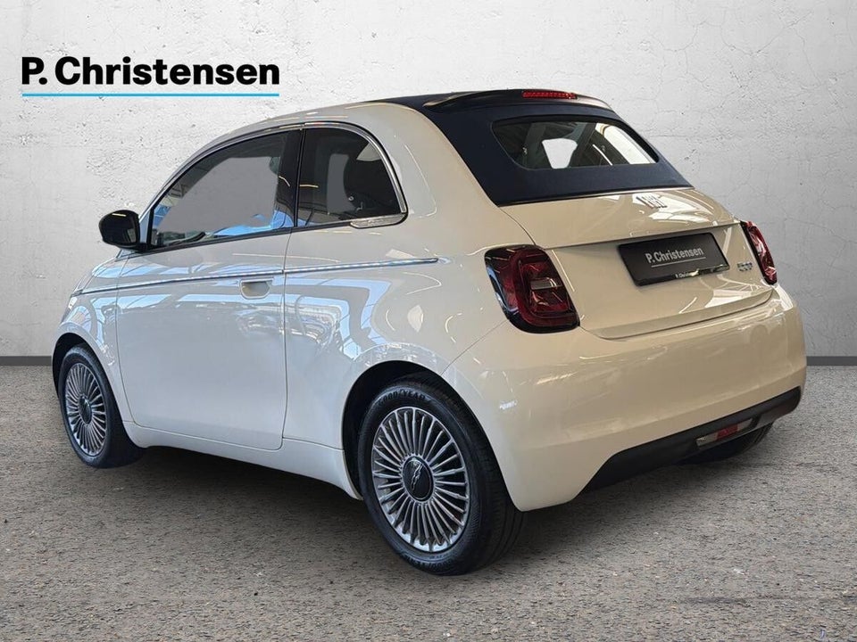 Fiat 500e 42 Icon Cabrio 2d