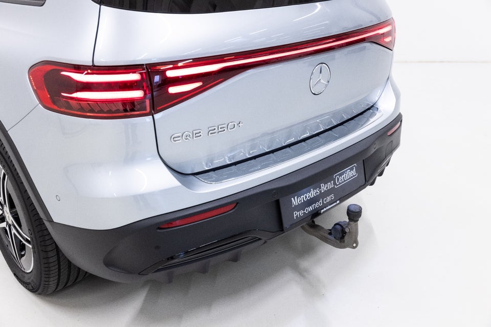 Mercedes EQB250+ AMG Premium 5d