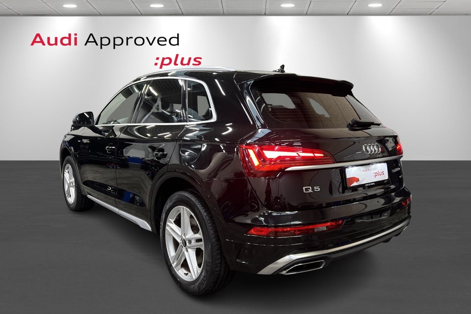 Audi Q5 50 TFSi e S-line quattro S-tr. 5d