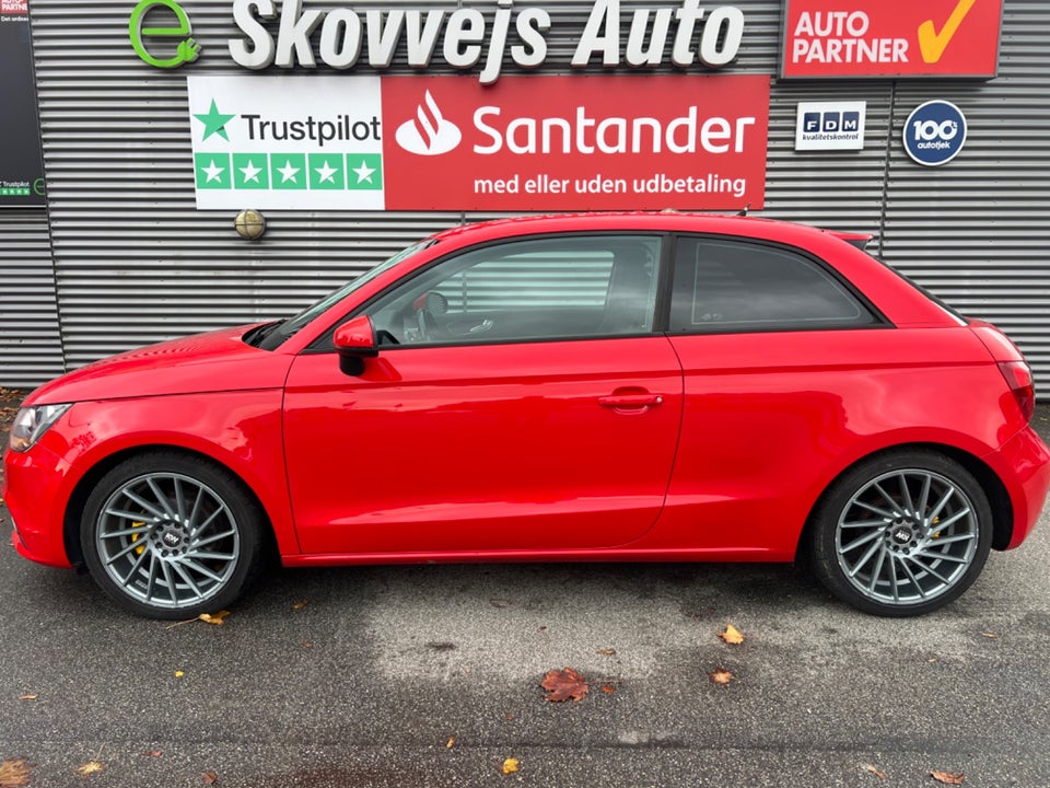 Audi A1 1,2 TFSi 86 Attraction 3d