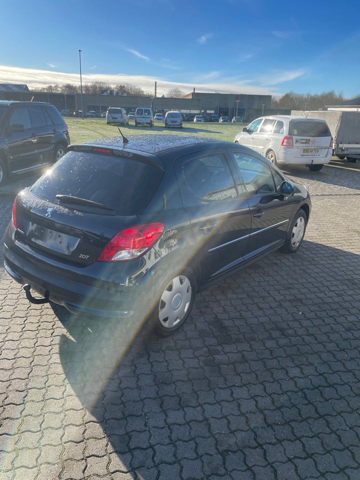 Peugeot 207 1,4 HDi 70 Comfort+ 5d