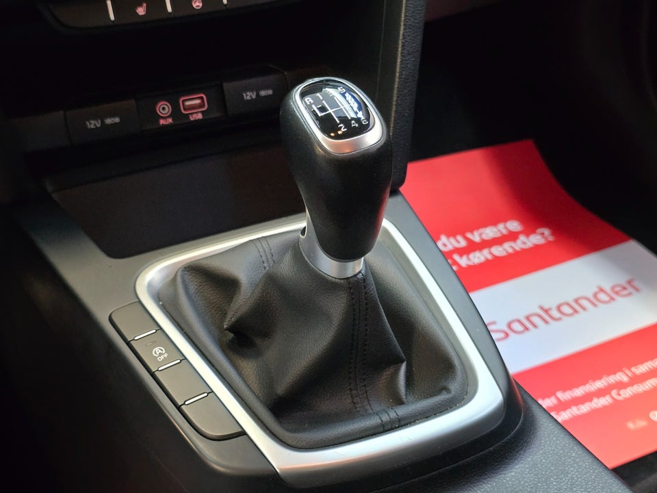 Kia Ceed 1,6 CRDi 136 Attraction SW 5d