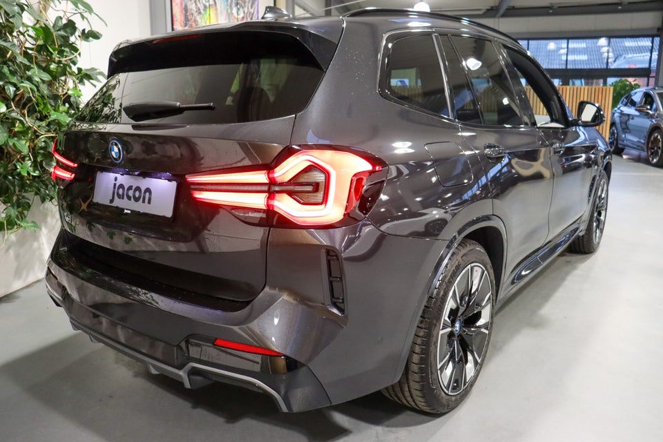 BMW iX3 Charged Plus M-Sport 5d