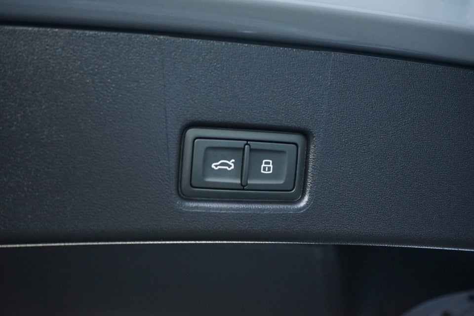 Audi Q4 e-tron 50 S-line Sportback quattro 5d