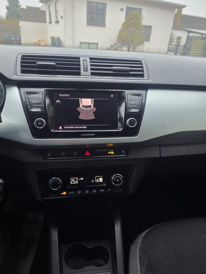 Skoda Fabia 1,0 MPi 75 Ambition Combi 5d